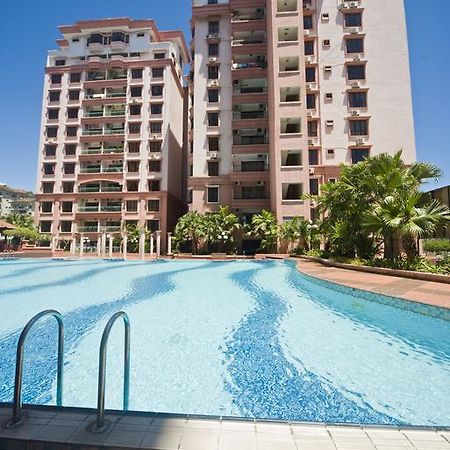 Apartament Nana Marina Court Kota Kinabalu Zewnętrze zdjęcie