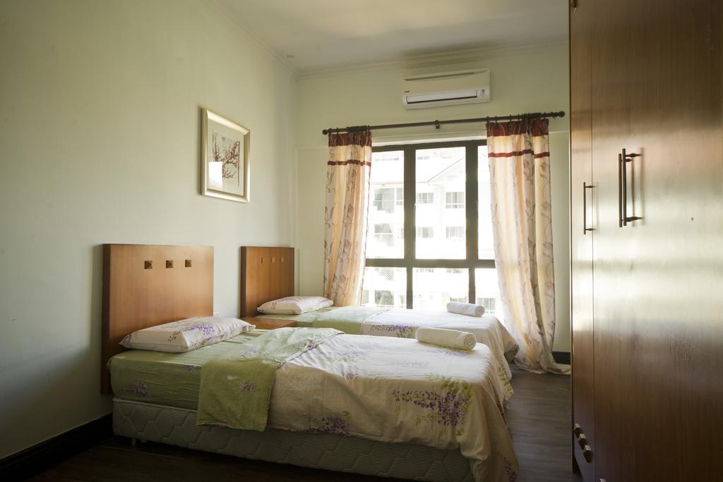 Apartament Nana Marina Court Kota Kinabalu Zewnętrze zdjęcie