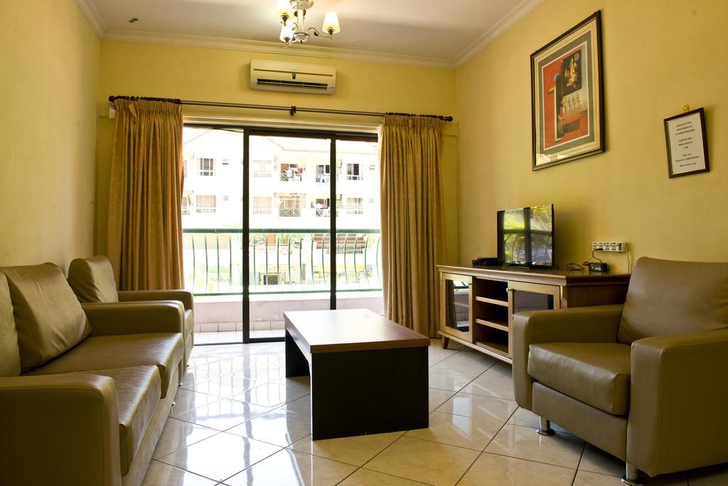 Apartament Nana Marina Court Kota Kinabalu Zewnętrze zdjęcie