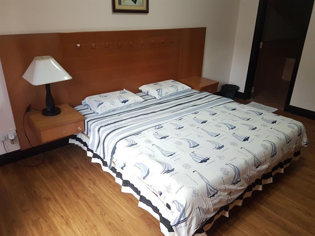 Apartament Nana Marina Court Kota Kinabalu Zewnętrze zdjęcie