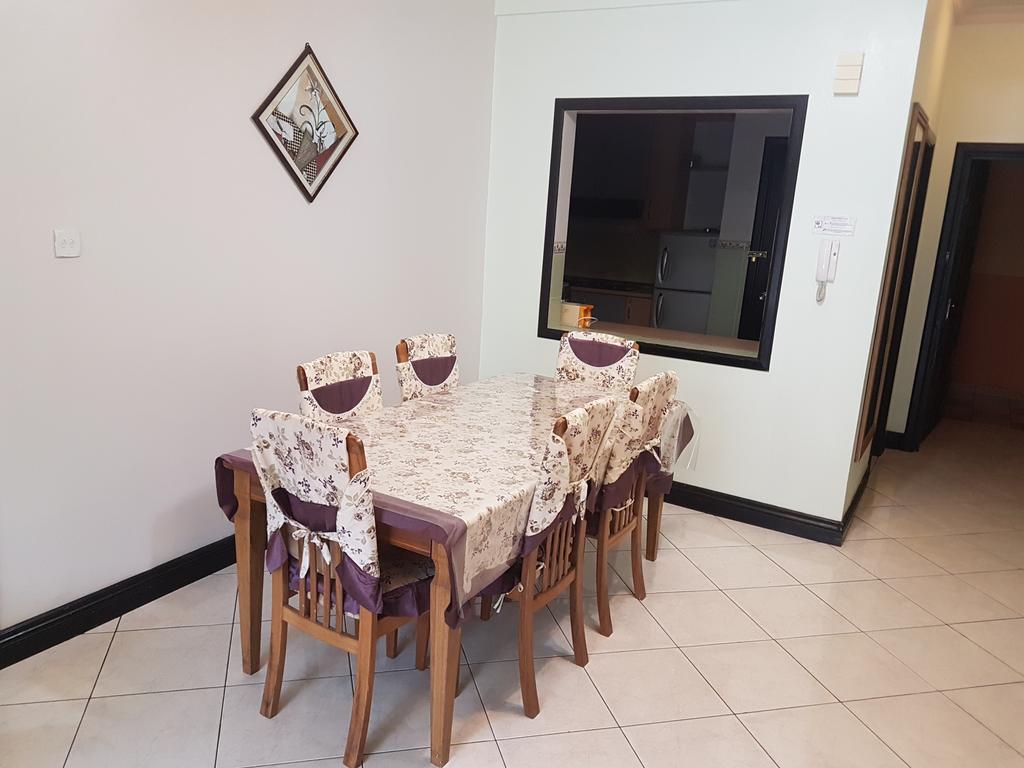 Apartament Nana Marina Court Kota Kinabalu Zewnętrze zdjęcie